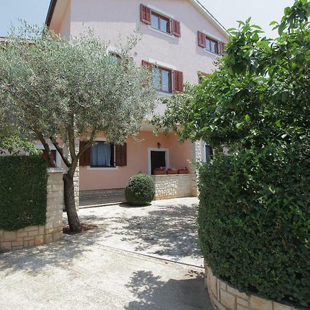 Guest House Ljubica 梅杜林 外观 照片