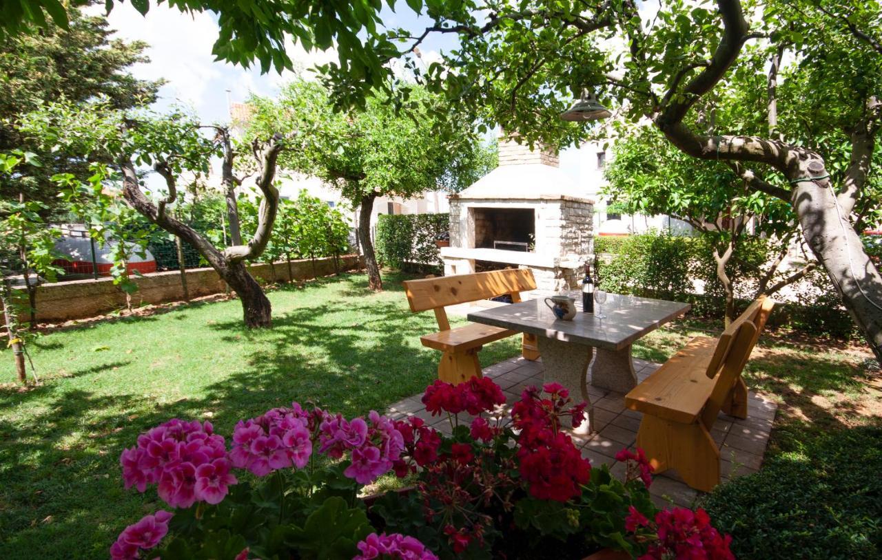 Guest House Ljubica 梅杜林 外观 照片