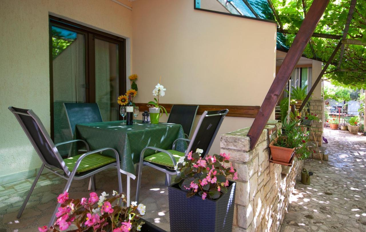 Guest House Ljubica 梅杜林 外观 照片