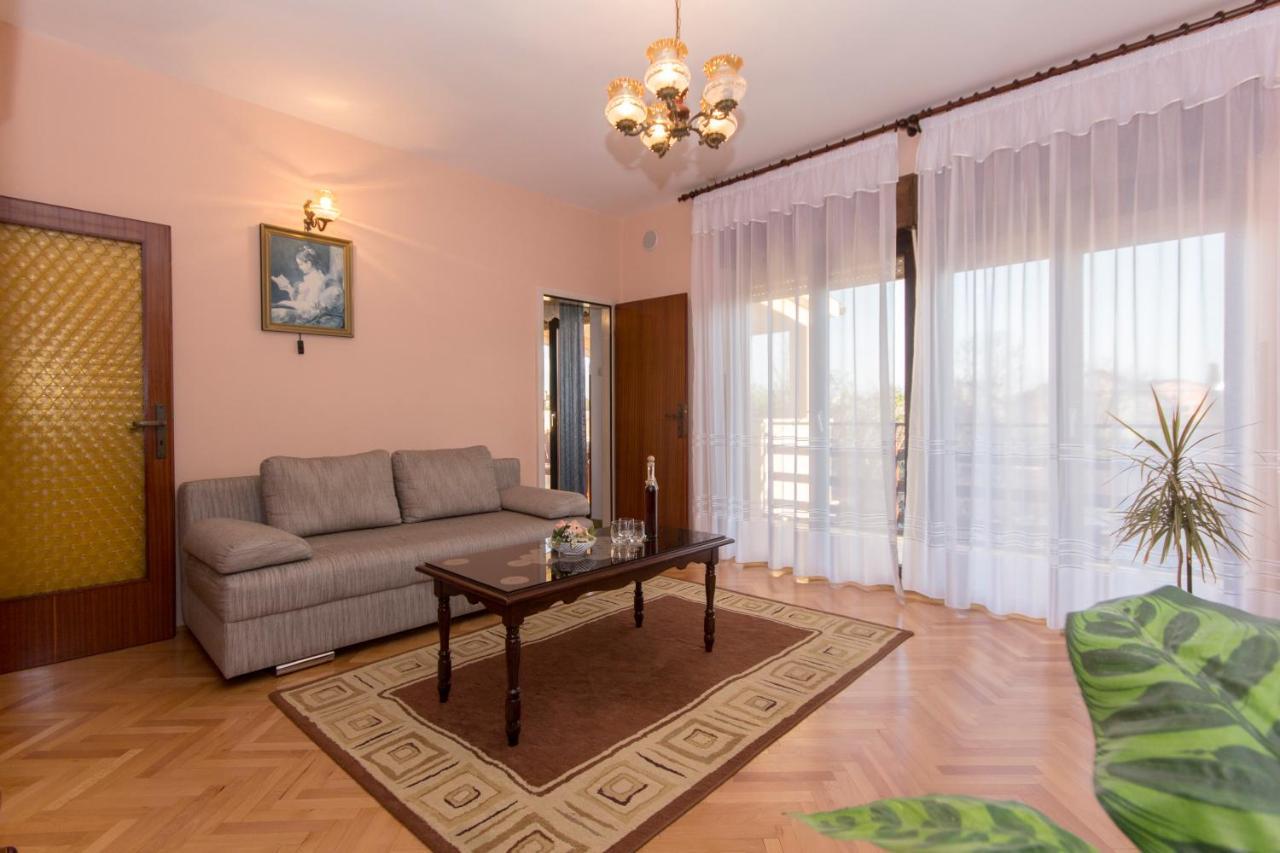 Guest House Ljubica 梅杜林 外观 照片