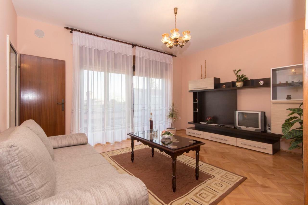 Guest House Ljubica 梅杜林 外观 照片