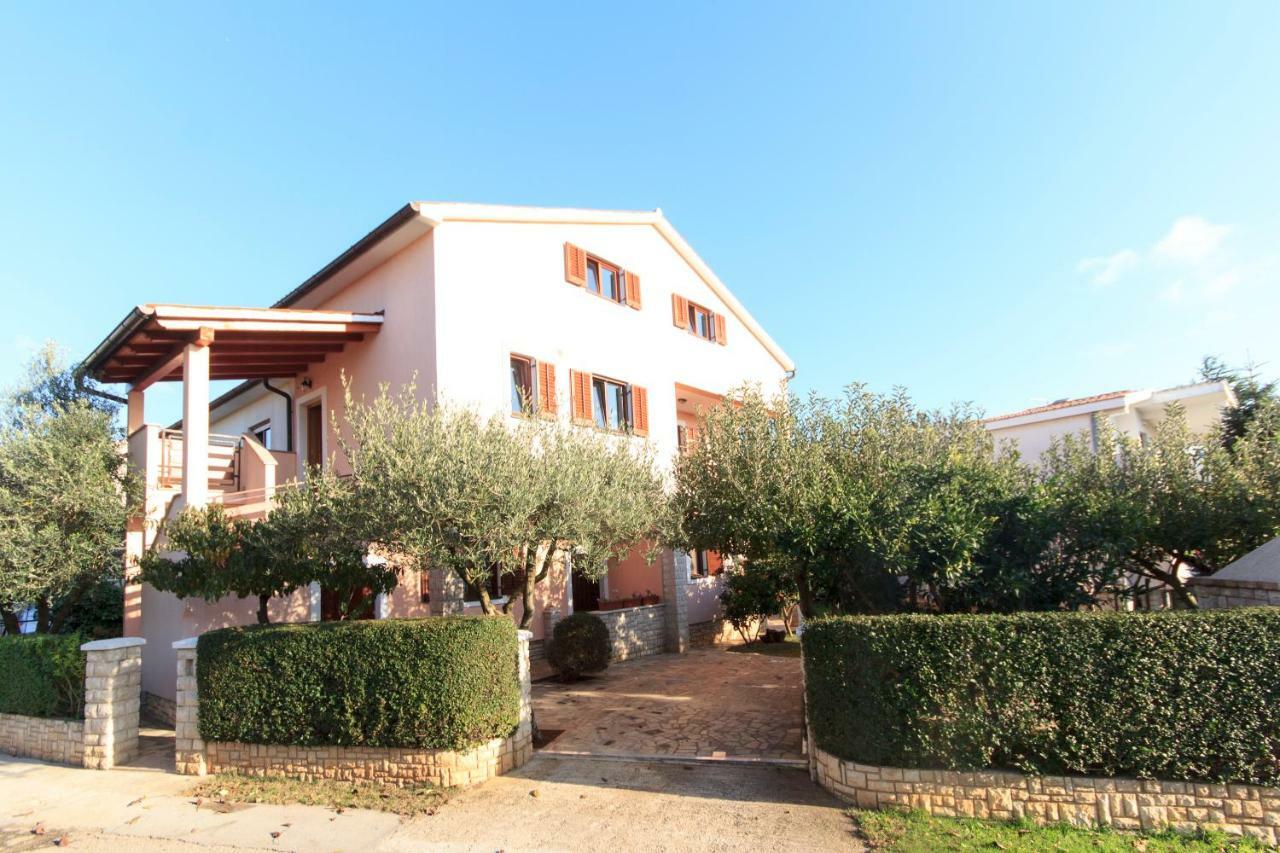 Guest House Ljubica 梅杜林 外观 照片