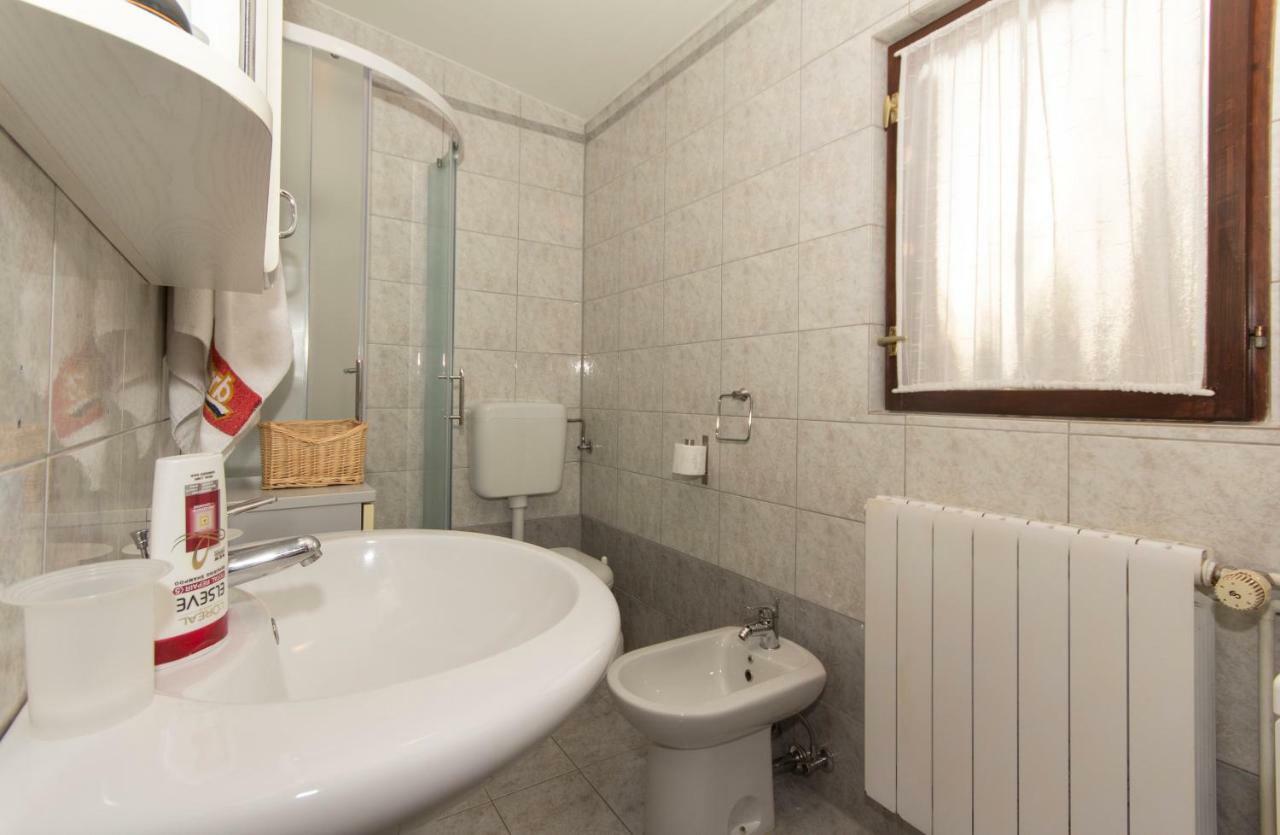 Guest House Ljubica 梅杜林 外观 照片